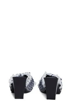 Sugar Thrillz Sandals*Bless Your Heart Heeled Sandals - Black