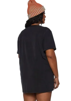 Trickz N' Treatz Tops|Plus*Plus Mood Board Graphic Tee