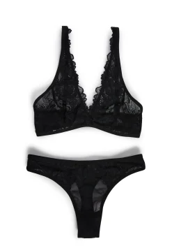 Widow Lingerie*Secret Look Lingerie Set